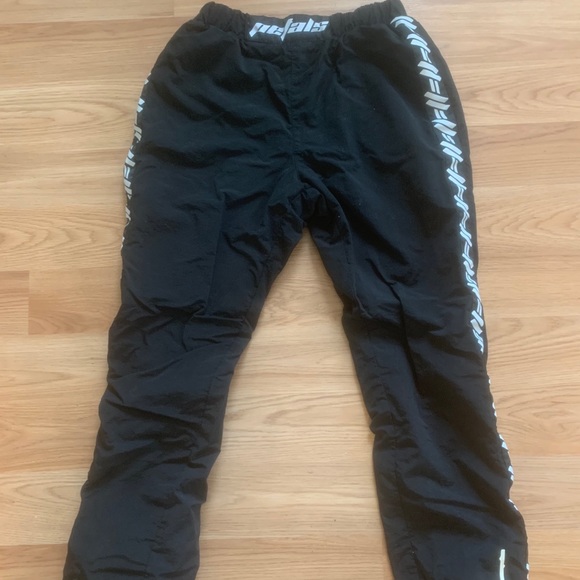 Black pants - Picture 1 of 2